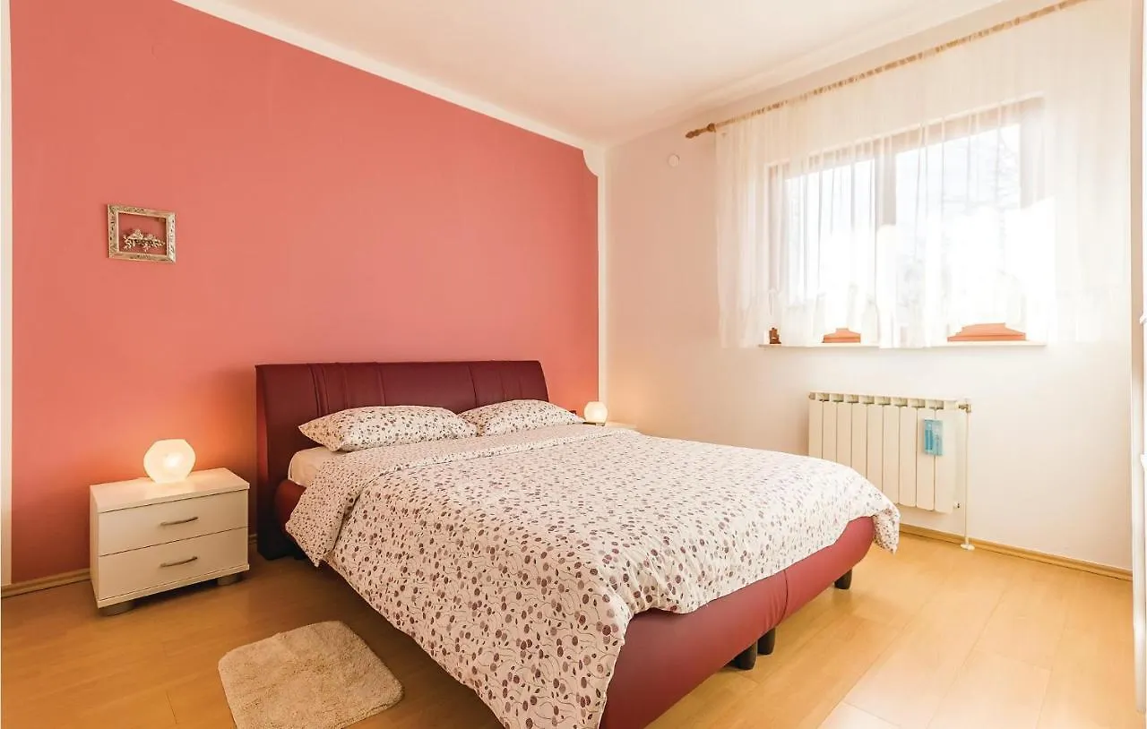 Vikendica 3 Bedroom Pet Friendly Home In Barban Croatia